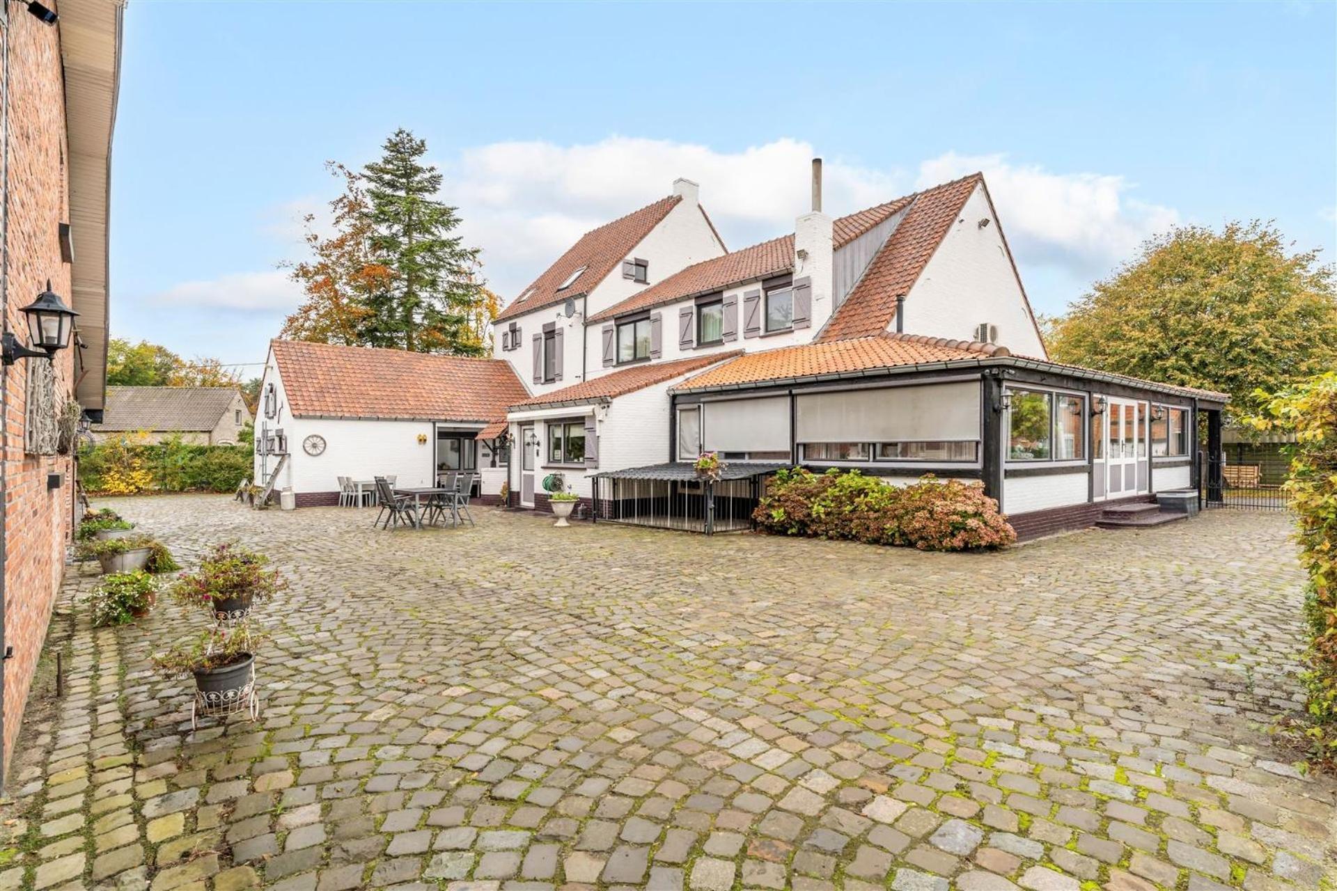 B&B De Kroonhoeve เบริงเกน ภายนอก รูปภาพ